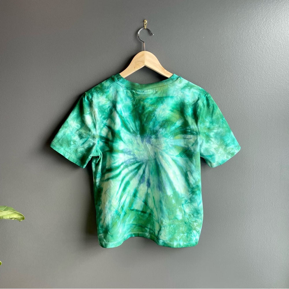 FILA Green Tie Dye Logo Crop Top  Graphic Tee Shirt Women S - Picture 4 of 7
